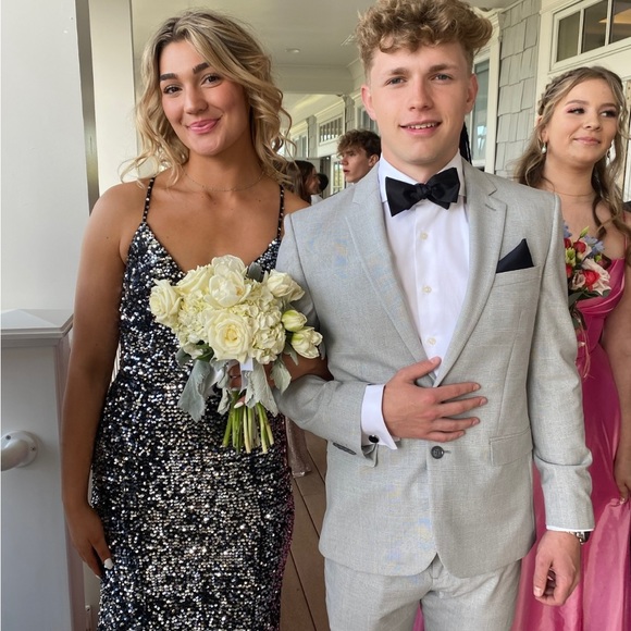 Ellie Wilde Black Sparkle Prom Dress - Picture 4 of 5